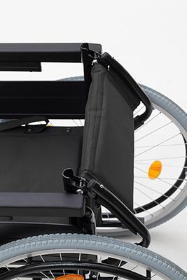 YJ-023I Steel manual wheelchair